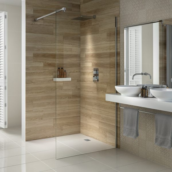 d6-wetroom-shower-screen